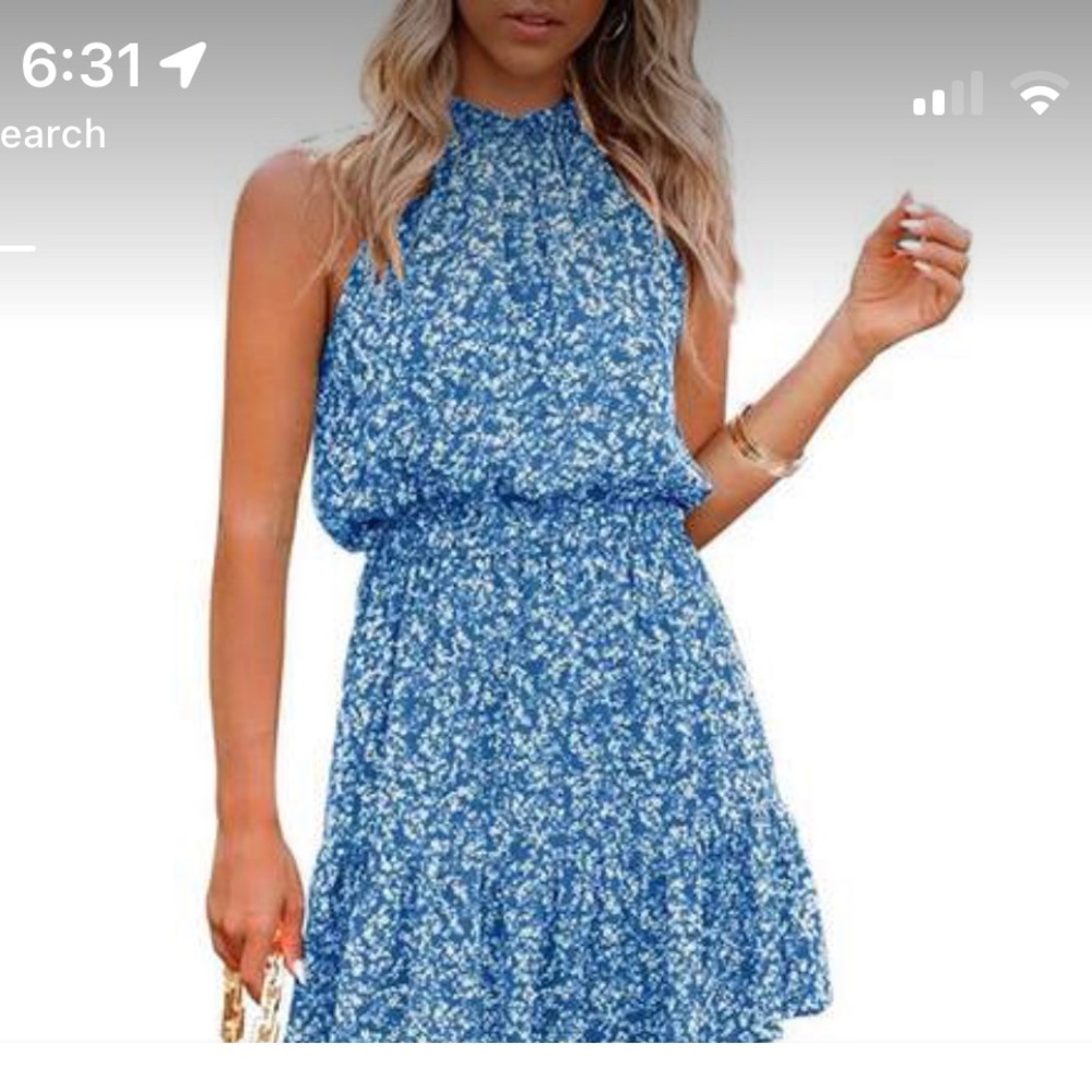 Sleeveless halter neck dress